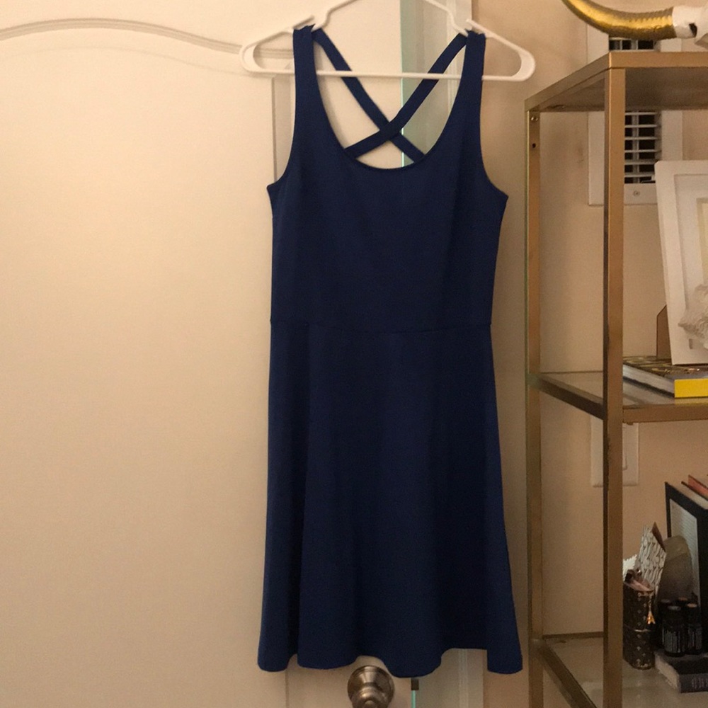 Blue cross back cotton dress